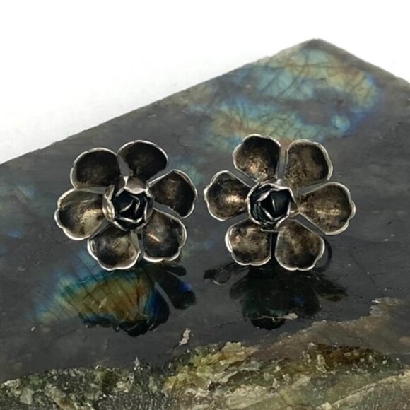 VTG Sterling Silver 925 0.89" 3D Oxidized Layered Flower Screw Back Earrings 8g - Picture 1 of 16
